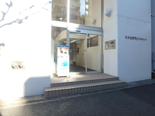 エントランス①