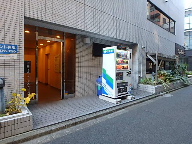 エントランス①