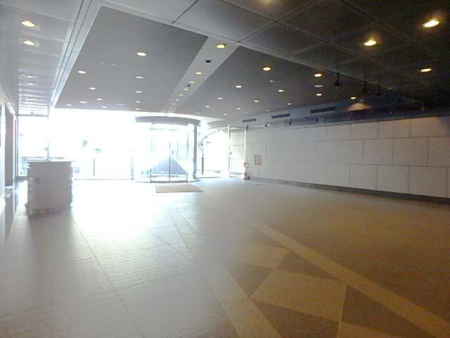 ホール③