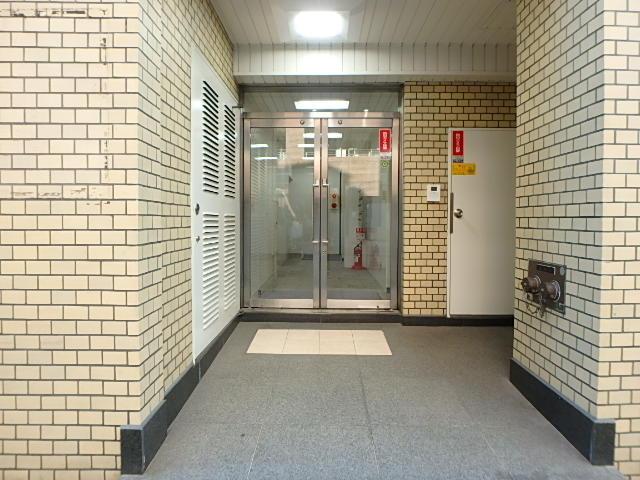 五十嵐ビルエントランス②