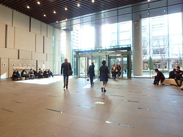 ホール③
