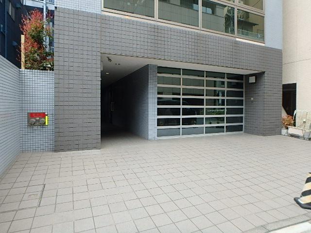 エントランス①
