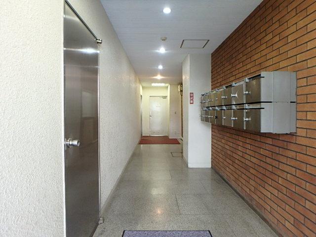 ホール①