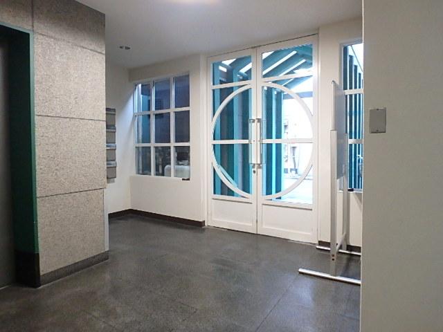 ホール③