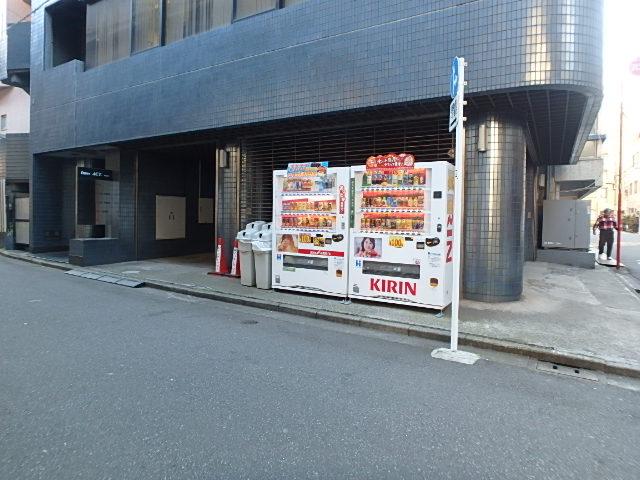 Ｉｎｔｅｒ　ＡＣＴビルエントランス①