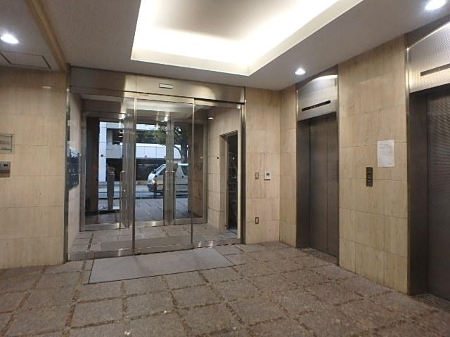 ホール③