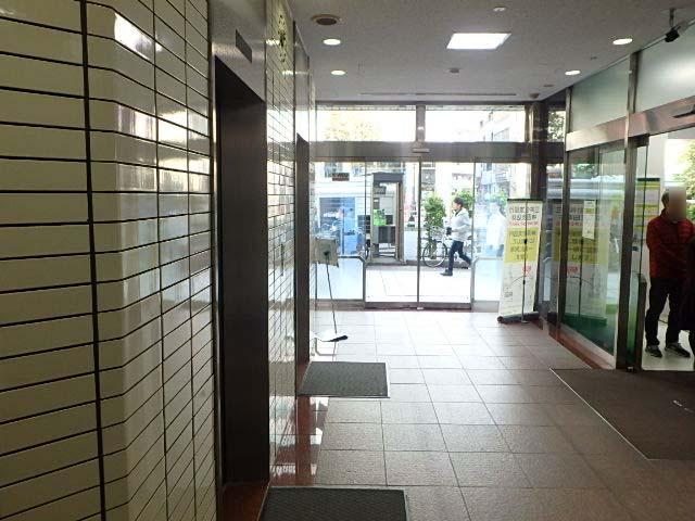 ホール③