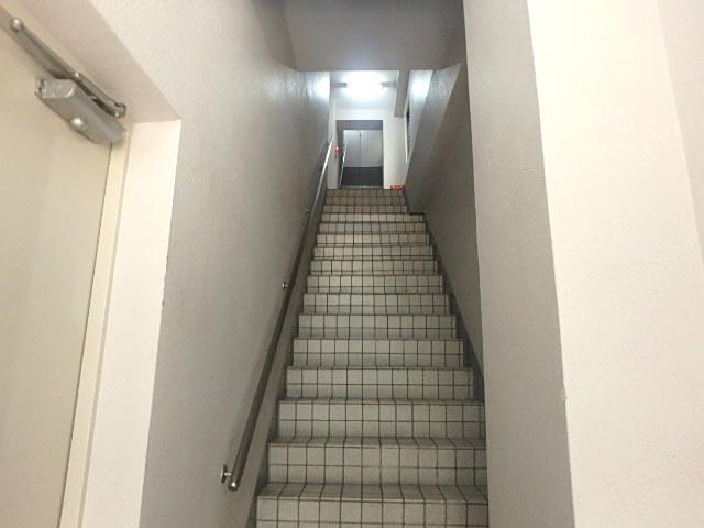 ホール①