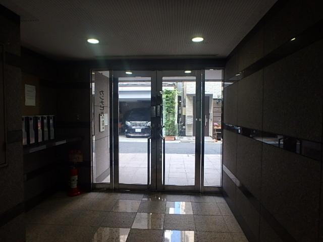 神保町カンナビルホール③