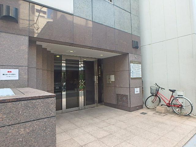 神保町カンナビルエントランス①
