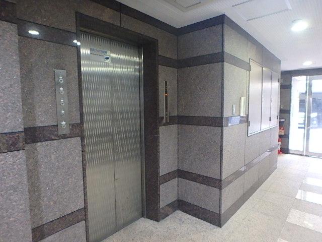 神保町カンナビルホール①