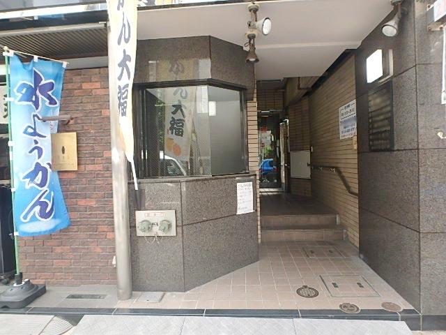 エントランス①