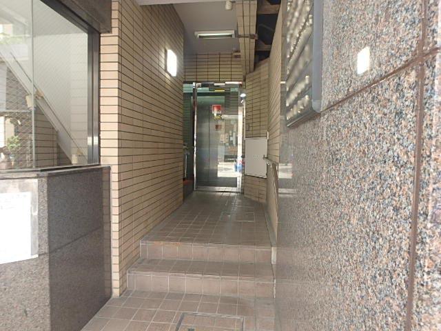 エントランス②