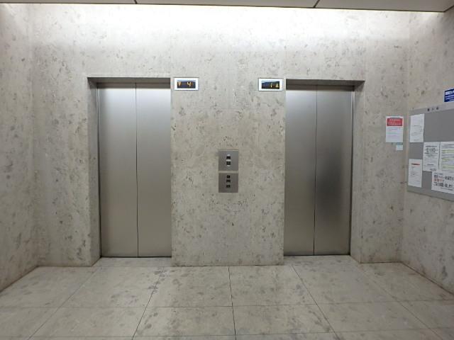 ホール②