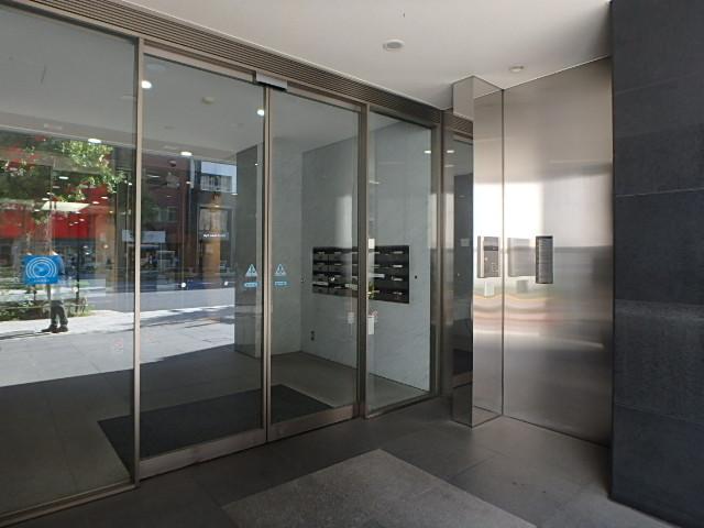 エントランス②