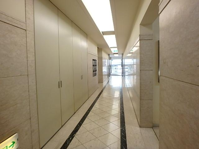 ホール③