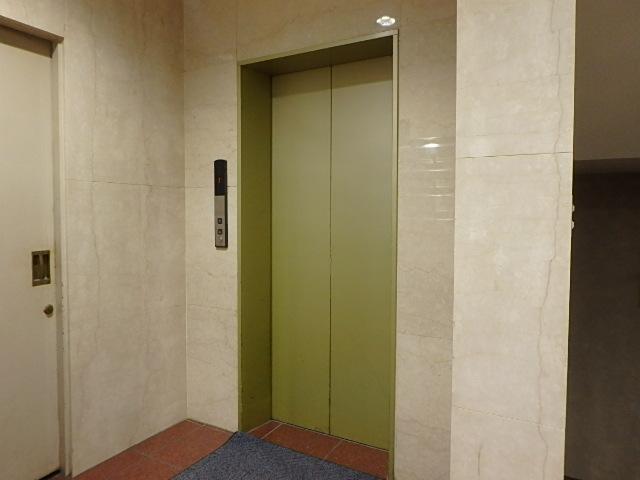 千代田ビルホール②