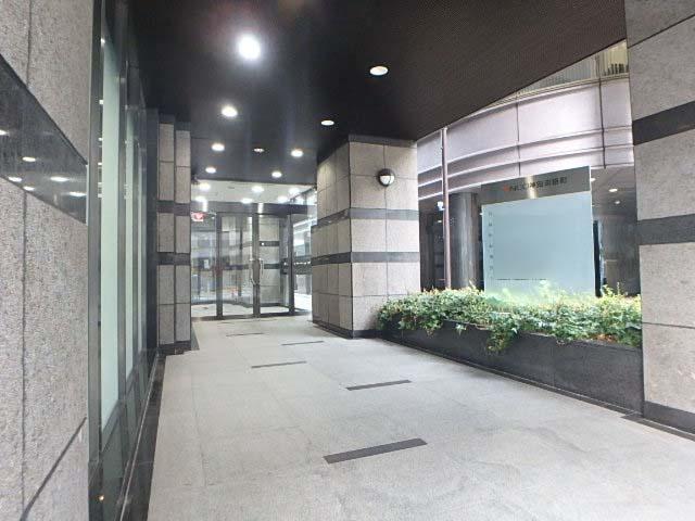 エントランス①