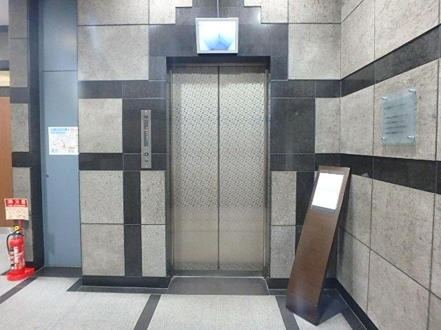 ホール②