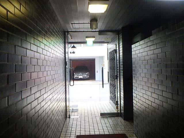 ホール④