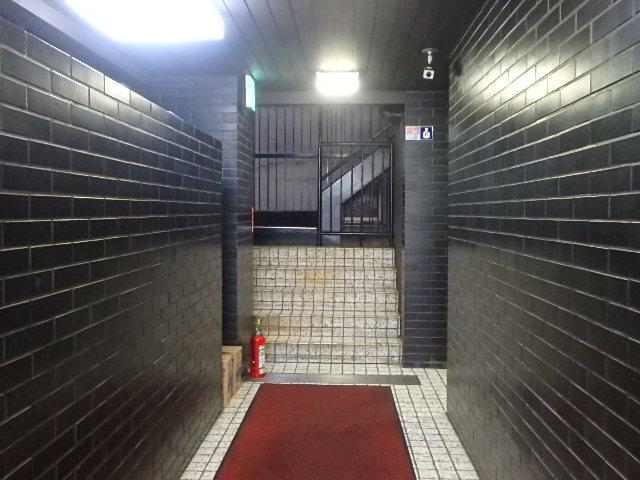 ホール①
