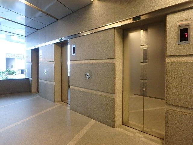 ホール②