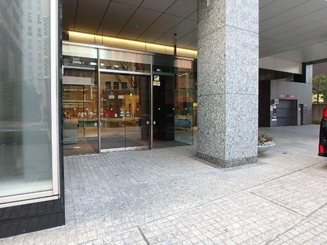 エントランス①