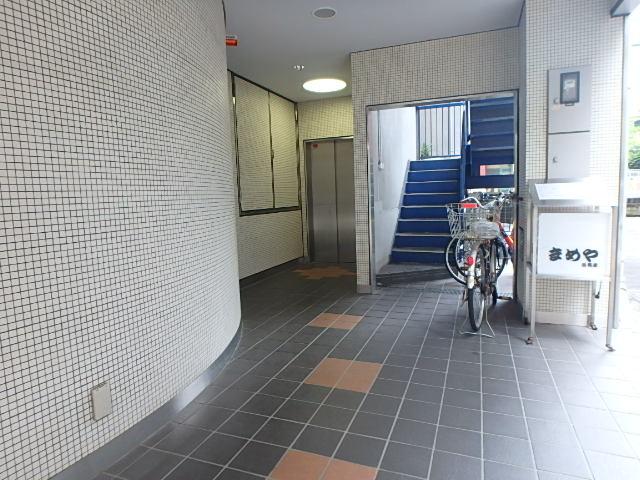 パレスピアビルホール①