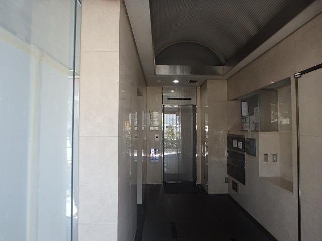 ホール①