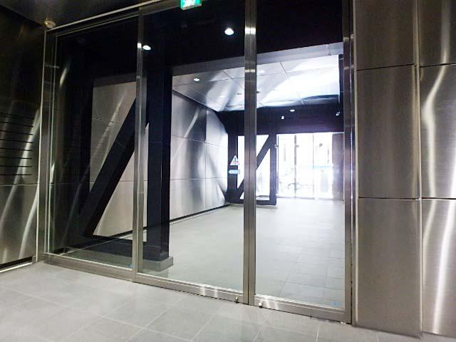 ホール④