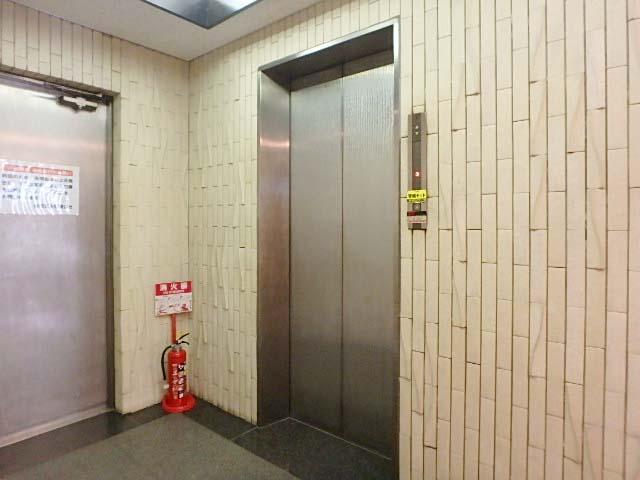 彦田ビルホール②