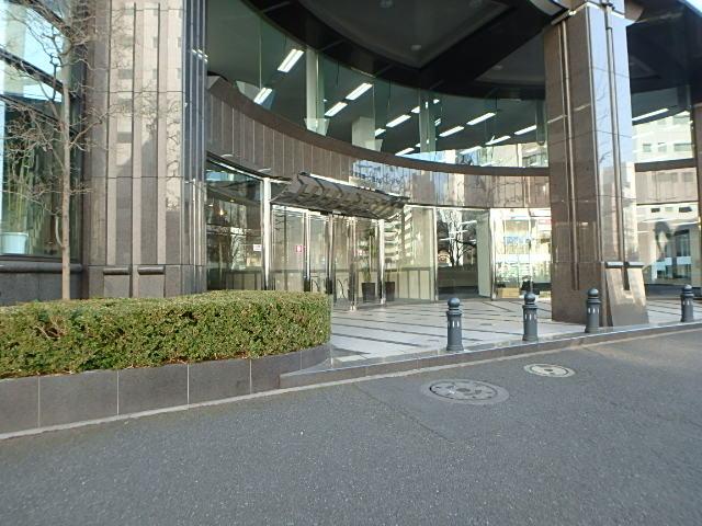 エントランス①