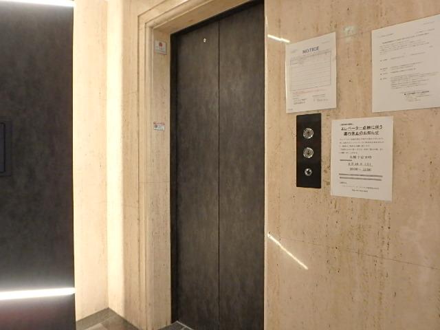 ホール②