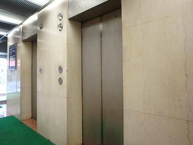 冨士エレベータービルホール②