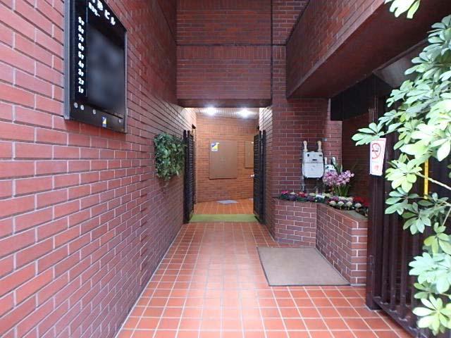 エントランス②