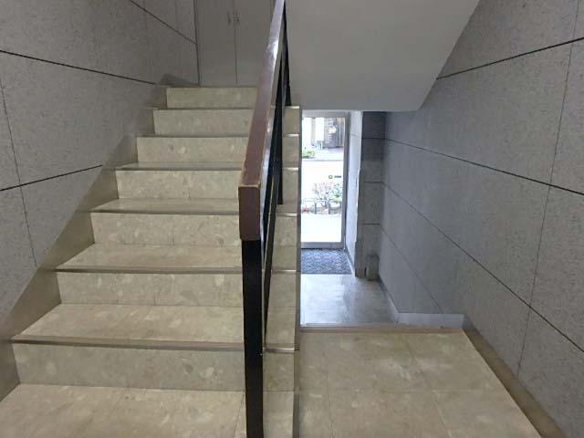 ホール③