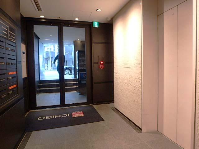 ホール③