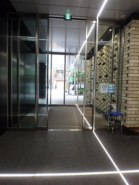 ホール③