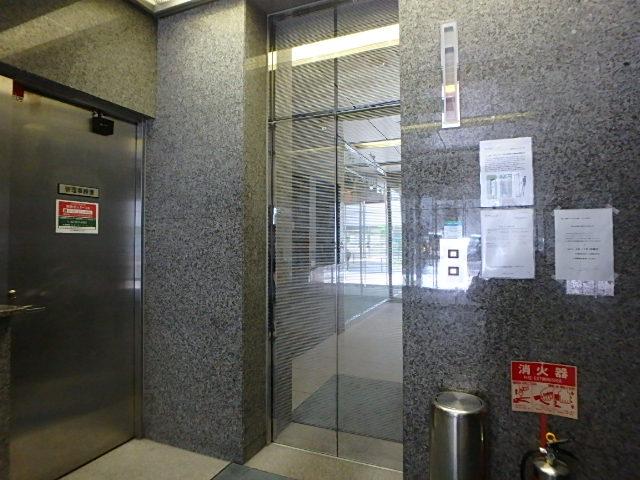 ホール②