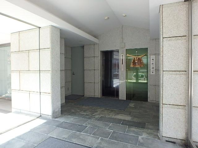 バウ・エプタホール①