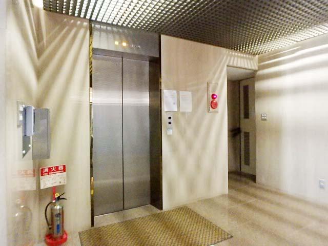 セブネスビルホール②