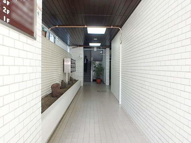 エントランス②