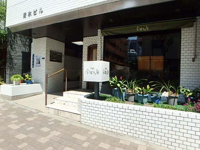 エントランス①