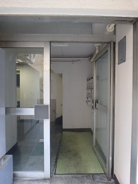 東専堂ビルエントランス①