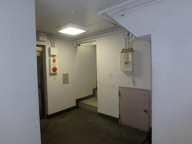 東専堂ビルホール①