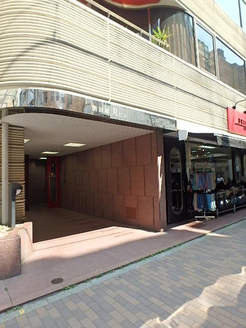 飯田橋丸ビルエントランス①
