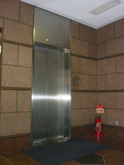 ヒューリック飯田橋ビルホール①