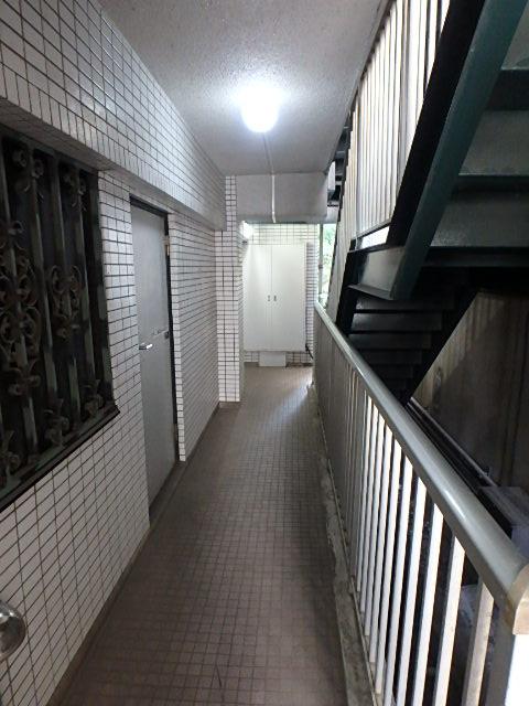 ホール②