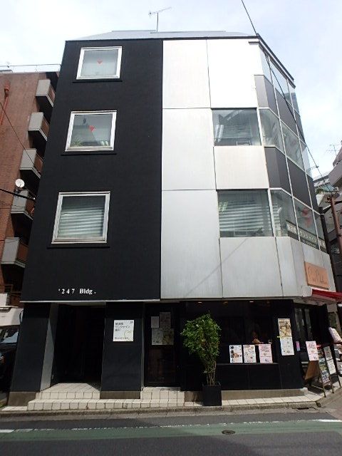 247ビル外観①(メイン)