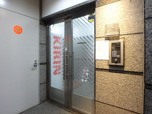 第２秩父屋ビルエントランス③